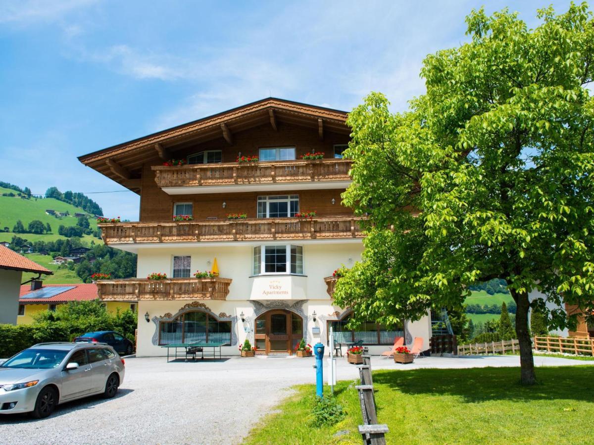 Vicky Apartment Large Нийдерау Екстериор снимка